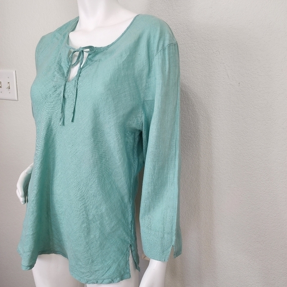 NWT Russ Berens Blue Linen Pullover Top Size 10 - Picture 3 of 11